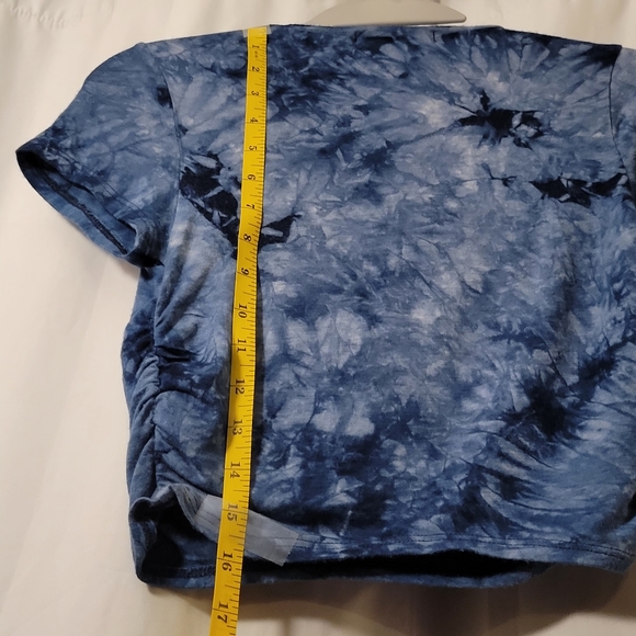 💵3/$20 AntiStar Tie-Dye Blue Super Soft Crop Top  Size Small - Picture 11 of 12